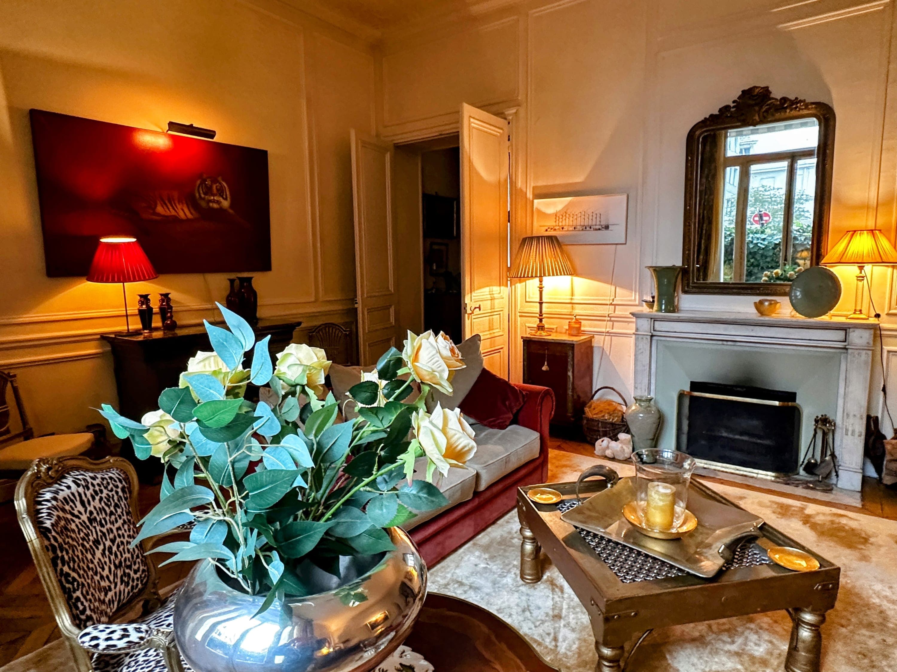 Gtacious living areas